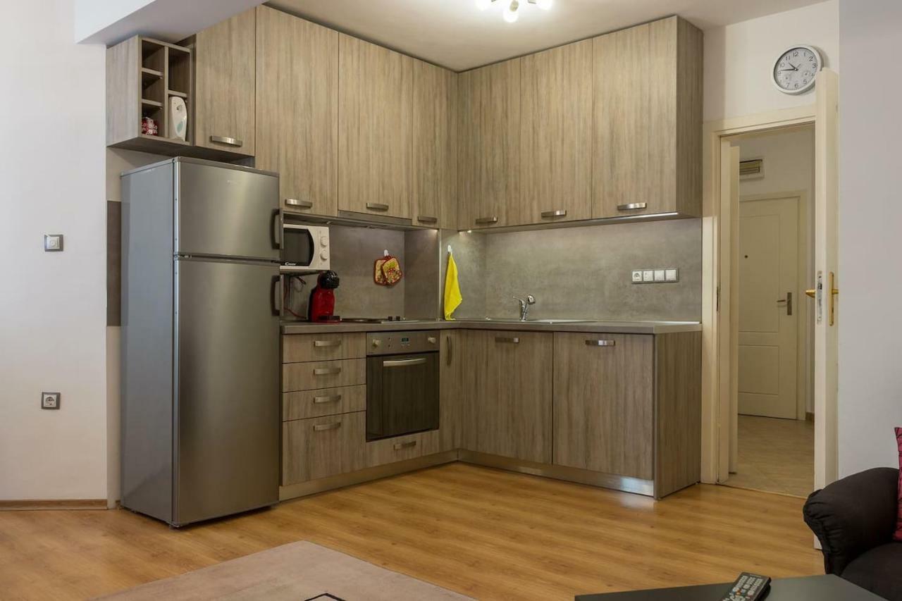 Glorious - 2-Bedroom Apartment Near Youth Hill By Flat Mаnager Plovdiv Exterior foto